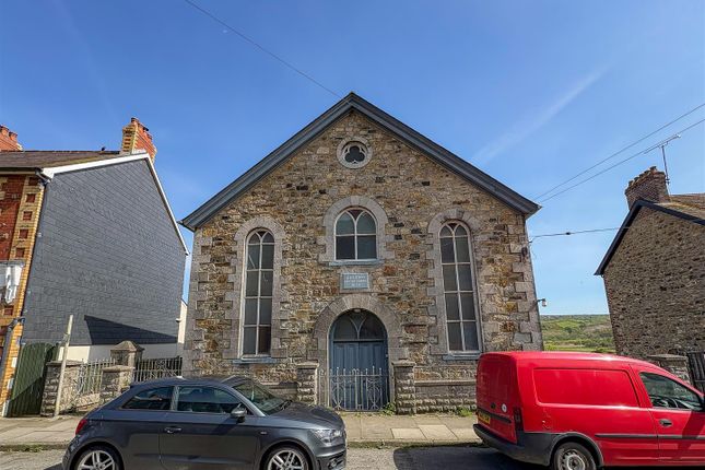 Goedwig Baptist Chapel, Main Street... Townhouse for sale