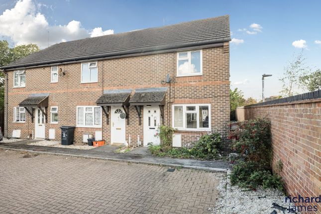 Dudmore Road, Old Walcot, Swindon, SN3 2 bed end of terrace house for sale