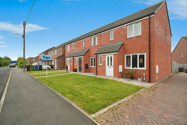 3 bedroom mews property for sale