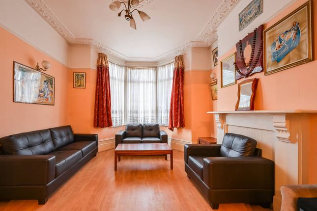 Wightman Road, Harringay, London, N4 4 bed terraced house for sale