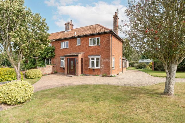 4 bedroom semi-detached house for sale