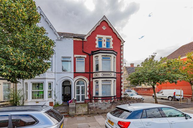 Cowbridge Road East, Cardiff CF5 4 bed end of terrace house for sale