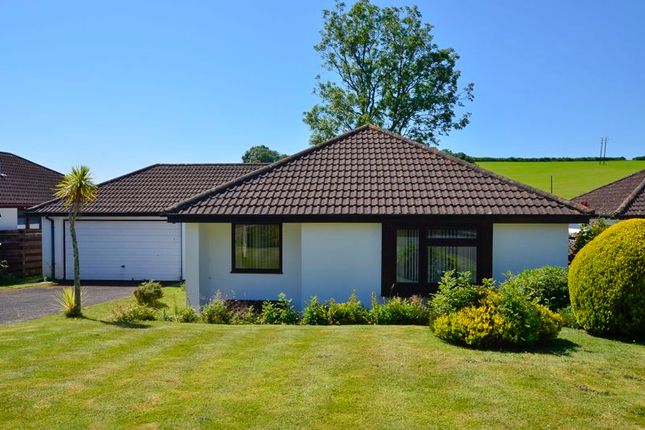 HUCCABY CLOSE BRIXHAM 3 bed detached bungalow for sale