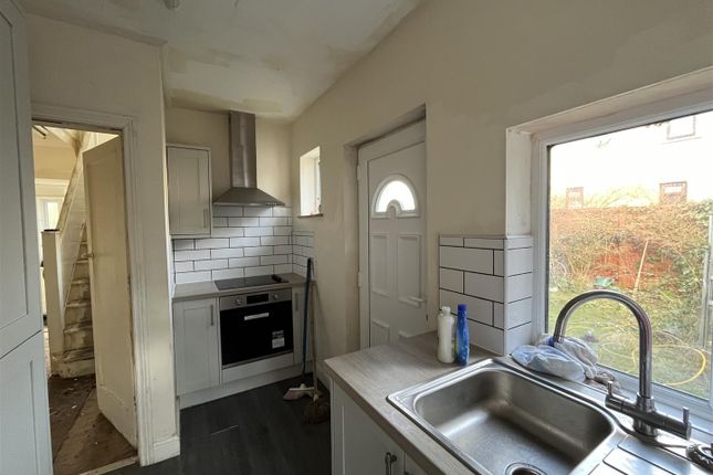Wilson Road, Bradford BD12 2 bed detached house for sale