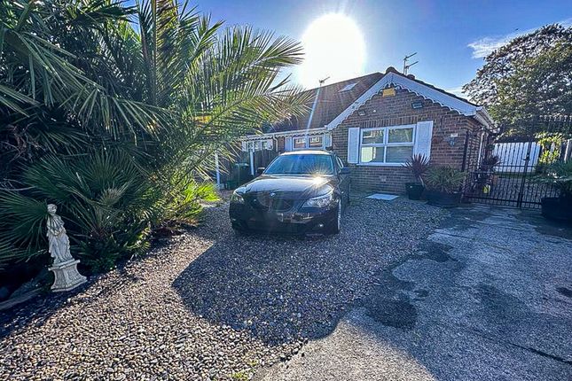 2 bedroom semi-detached bungalow for sale