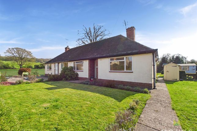 2 bedroom semi-detached bungalow for sale