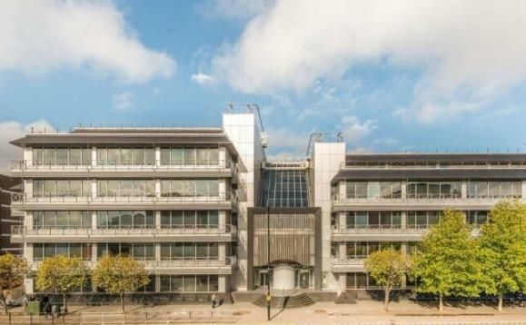 Staines Road, Hounslow, TW3 Studio for sale