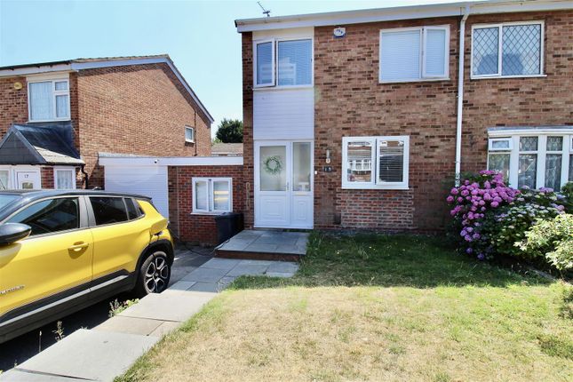 Lyecroft Avenue, Birmingham B37 3 bed semi