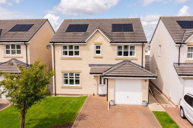 Brotherton Avenue, Bellsquarry, EH54 4 bed detached house for sale
