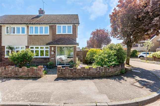 Cornwall Close, Hornchurch, RM11 3 bed semi