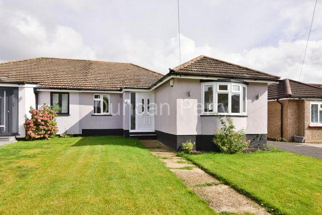 Oaklands Avenue, Brookmans Park AL9 4 bed semi