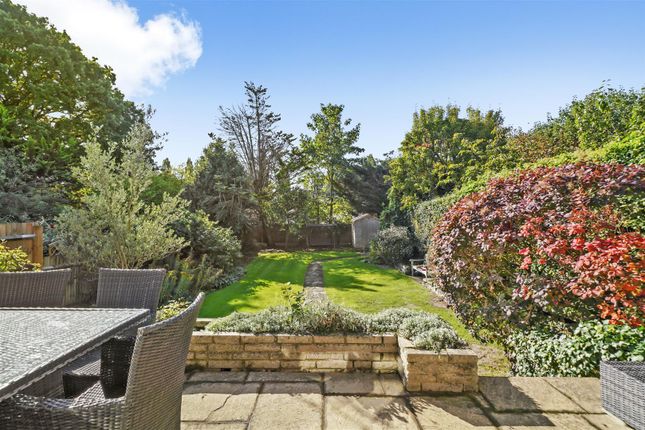 Arden Road, Finchley, London N3 5 bed detached house for sale