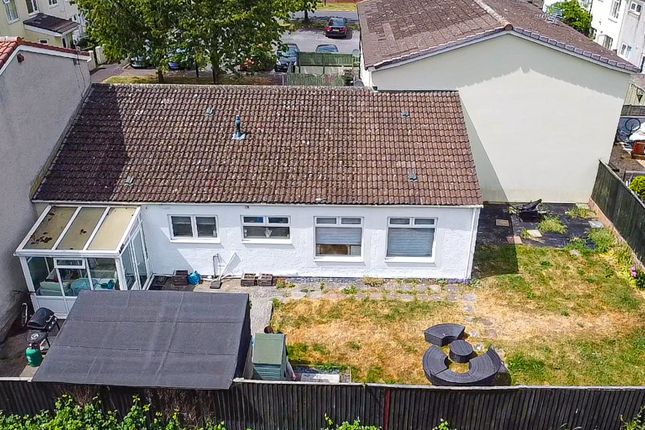 Curland Grove, Bristol BS14 2 bed terraced bungalow for sale
