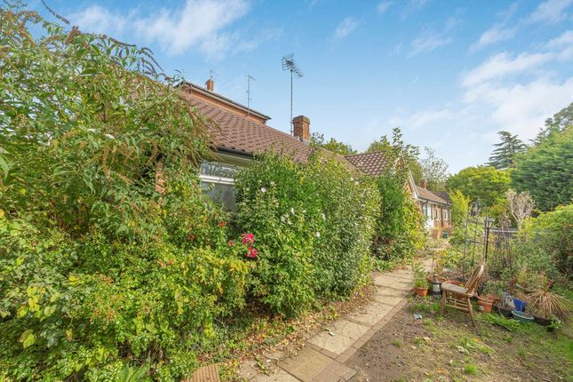 Belgrade Road, Hampton TW12 2 bed bungalow for sale