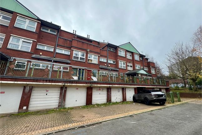 Lighthorne Avenue, Birmingham 1 bed flat for sale