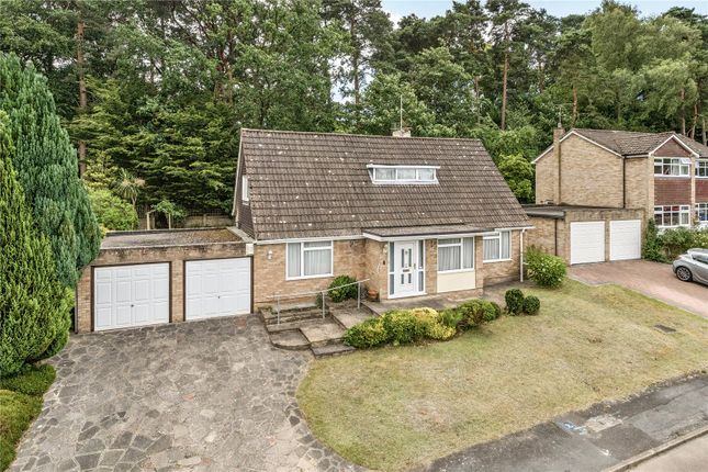Wilmot Way, Surrey GU15 4 bed detached house for sale