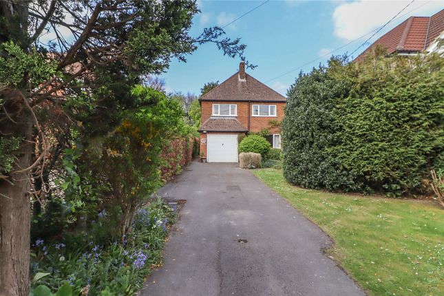 Weyhill Road, Andover, Hampshire, SP10 4 bed detached house for sale