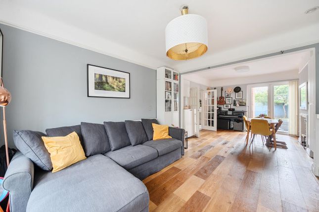 Frimley Road, Camberley GU15 3 bed semi