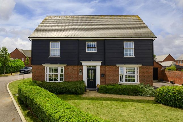 Red Pippin Lane, Preston 5 bed detached house for sale