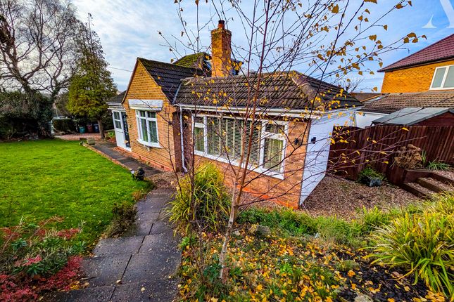 Eden Road, Solihull, West Midlands 3 bed detached bungalow for sale