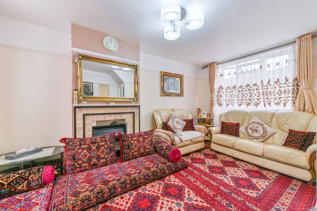 Abbey Avenue, Alperton, Wembley, HA0 3 bed terraced house for sale