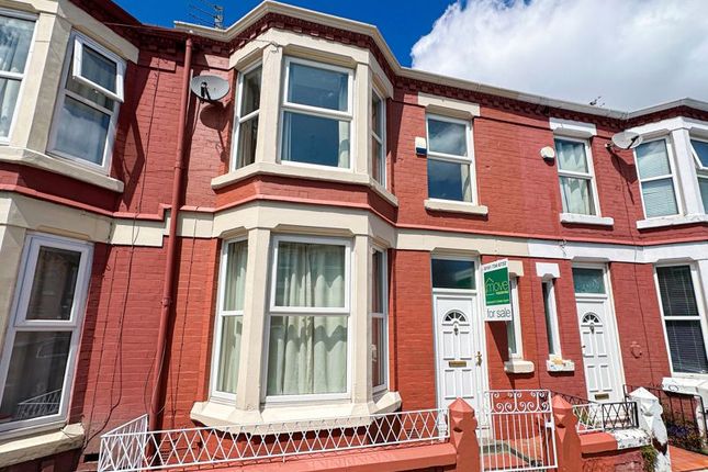 3 bedroom terraced house for sale
