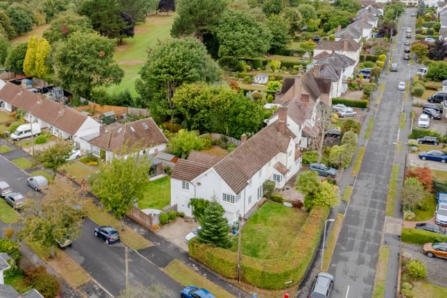 5 bedroom semi-detached house for sale