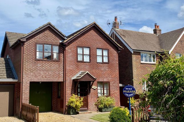 TOWN CENTRE LOCATION, Ringwood, BH24 1LD 3 bed cottage for sale