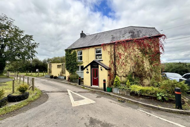 Llanddeusant, Llangadog 5 bed house for sale