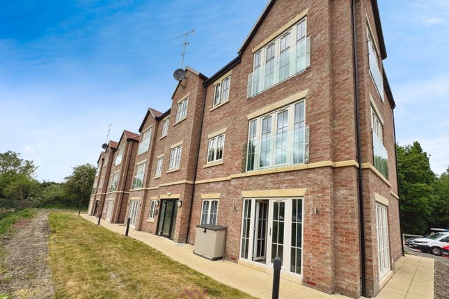 Moorings Drive, Doncaster DN8 2 bed flat for sale