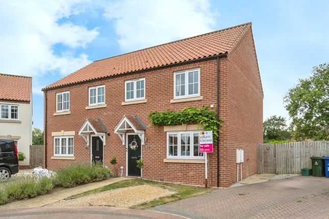 3 bedroom semi-detached house for sale