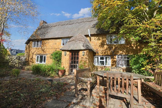 3 bed semi-detached house