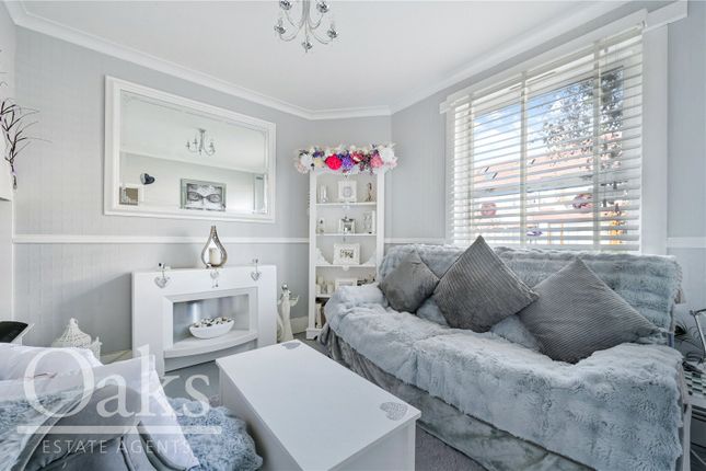 Tylecroft Road, Norbury 2 bed terraced house for sale