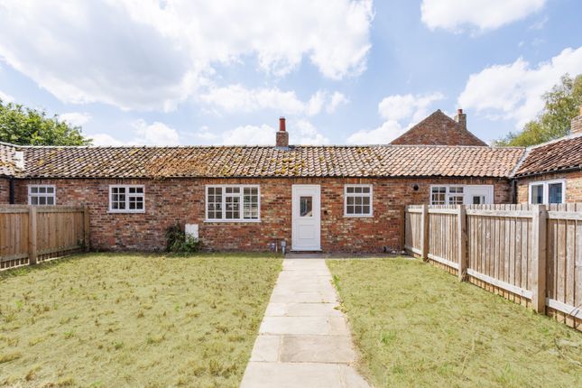 2 bedroom terraced bungalow for sale