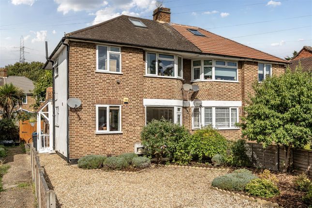 Liberty Avenue, Colliers Wood SW19 2 bed maisonette for sale