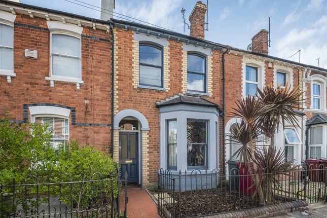 Blenheim Road, Reading 2 bed terraced house for sale