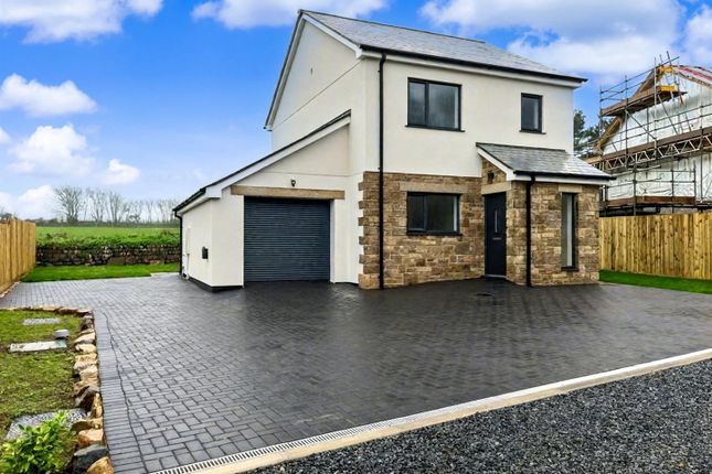 3 bed detached house