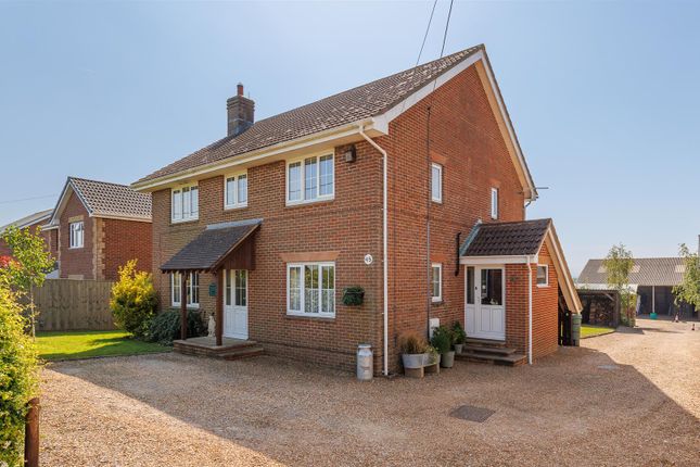 6 bedroom detached house for sale