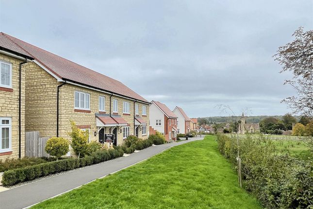 Vartenham Close, Milborne Port 3 bed end of terrace house for sale