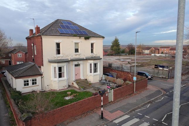 Lumley Street, Castleford 4 bed detached house for sale