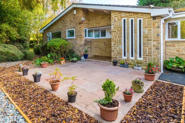 Brookside, Leeds LS17 5 bed detached bungalow for sale