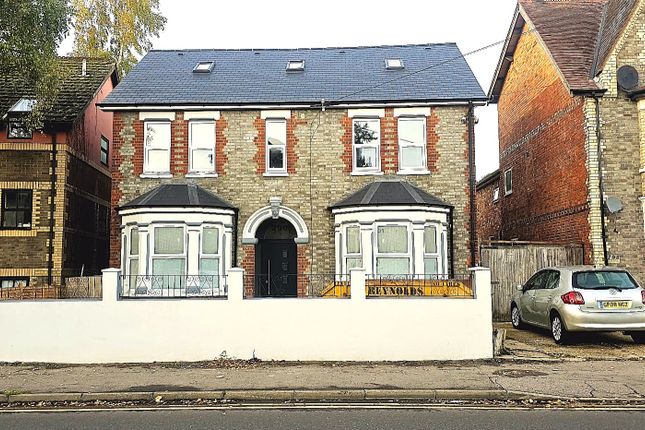 Tilehurst Road, Reading, Berkshire, RG30 6 bed block of apartments for sale