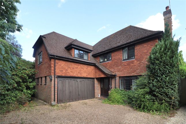 Woodham Lane, Surrey GU21 4 bed detached house for sale