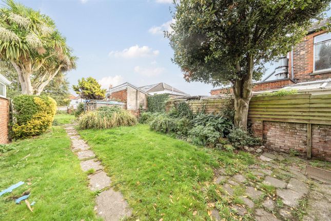 3 bed semi-detached house