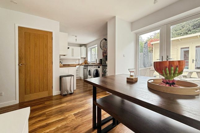 2 bedroom semi-detached house for sale
