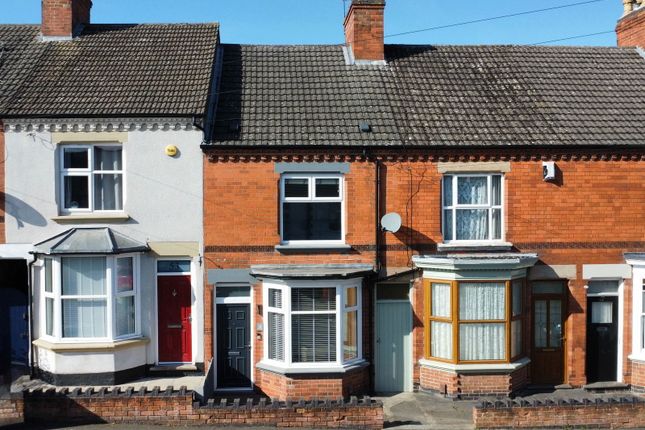 Leicester Road, Loughborough LE12 2 bed terraced house for sale
