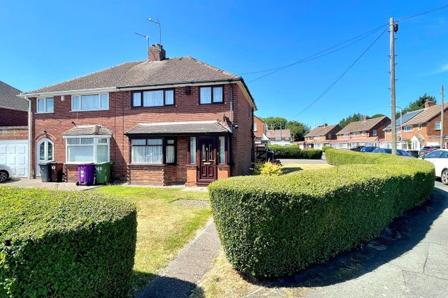 Belton Avenue, Wednesfield... 3 bed semi