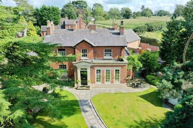 Limehurst, Woore Road, Audlem 5 bed detached house for sale
