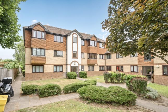 Nutfield Close, Carshalton 1 bed ground floor flat for sale