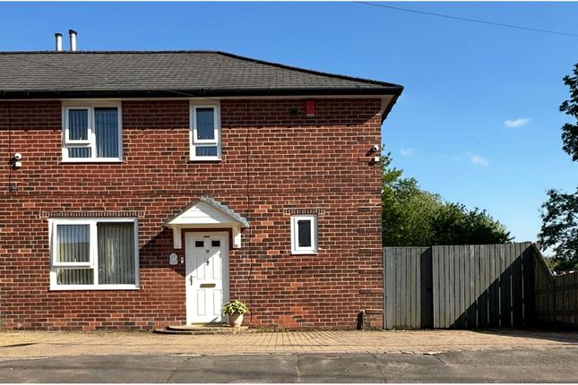 3 bedroom semi-detached house for sale